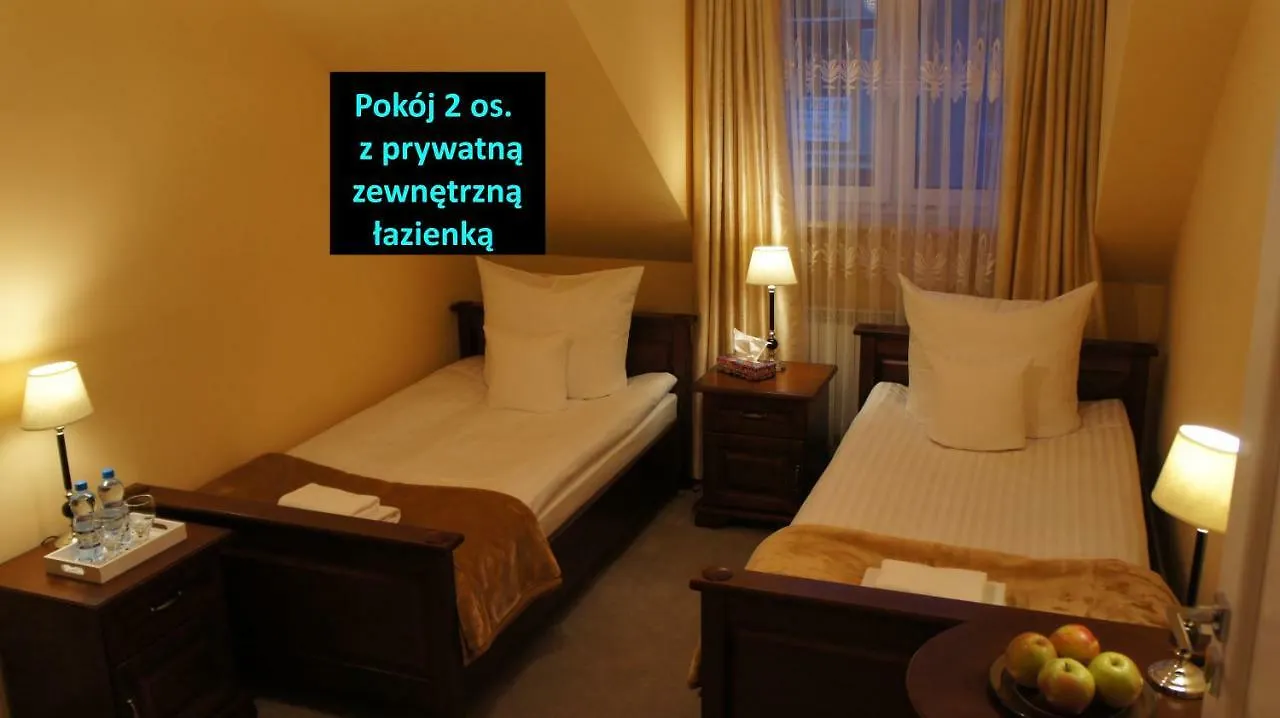 Bthouse, Pokoje Goscinne Варшава Отель типа 
